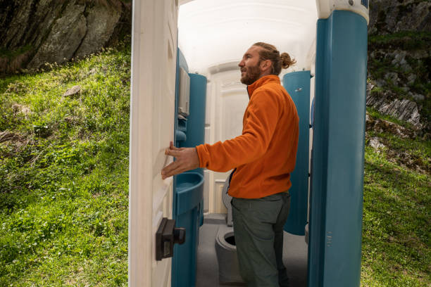 Best Portable restroom trailer rental  in Wetherington, OH